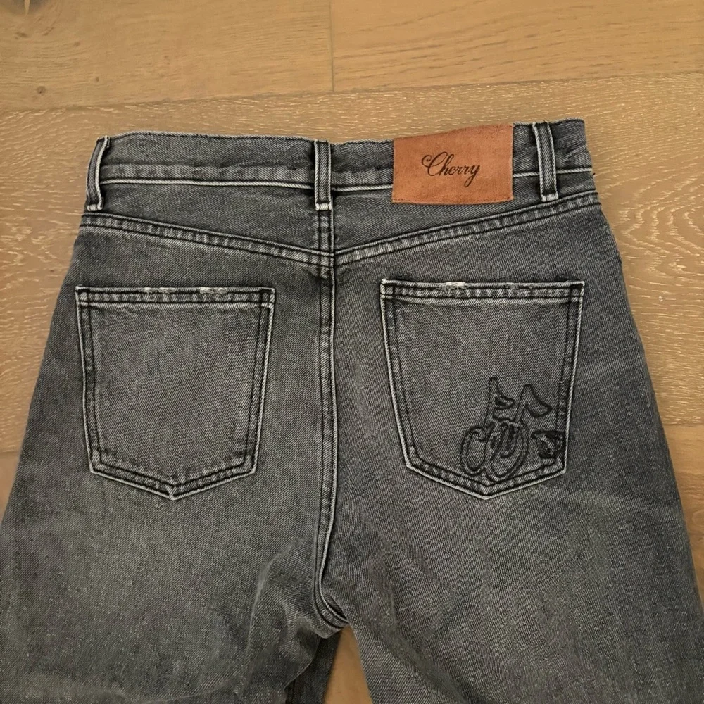 Cherry LA Charcoal Straight Jeans